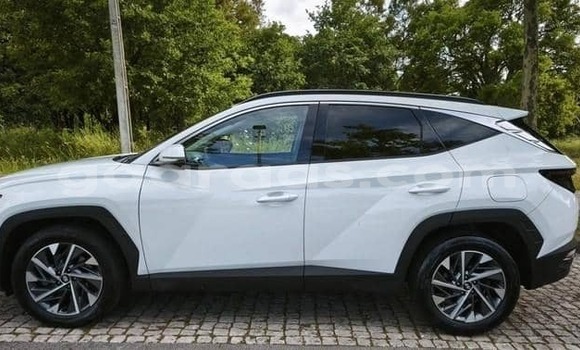 Dieundeu Occasion Hyundai Tucson White Auto in Dakar in Dakar Dieundeu Occasion Hyundai Tucson White Auto in Dakar in Dakar