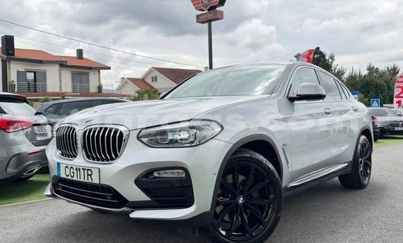 Acheter Occasion Voiture BMW X4 Blanc à Dabo, Kolda Acheter Occasion Voiture BMW X4 Blanc à Dabo, Kolda