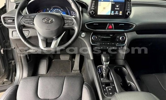 Acheter Occasion Voiture Hyundai Santa Fe Gris à Dabo, Kolda Acheter Occasion Voiture Hyundai Santa Fe Gris à Dabo, Kolda