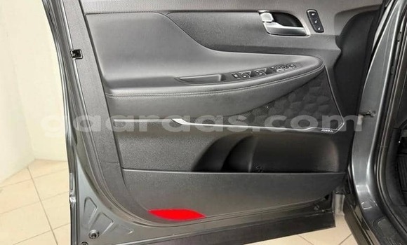 Acheter Occasion Voiture Hyundai Santa Fe Gris à Dabo, Kolda Acheter Occasion Voiture Hyundai Santa Fe Gris à Dabo, Kolda