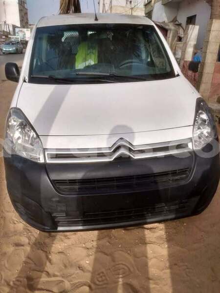 Big with watermark citroen berlingo dakar dakar 34208