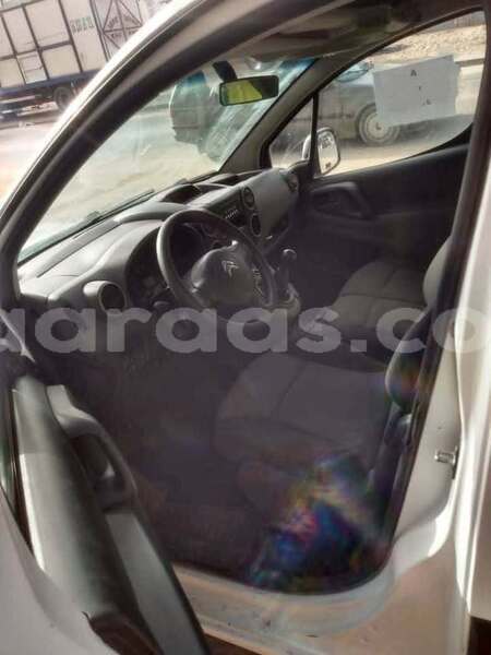 Big with watermark citroen berlingo dakar dakar 34208