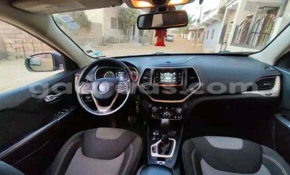 Acheter Occasion Voiture Jeep Cherokee Noir à Dakar, Dakar Acheter Occasion Voiture Jeep Cherokee Noir à Dakar, Dakar
