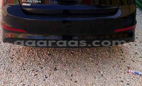 Acheter Occasion Voiture Hyundai Elantra Noir à Dakar, Dakar Acheter Occasion Voiture Hyundai Elantra Noir à Dakar, Dakar