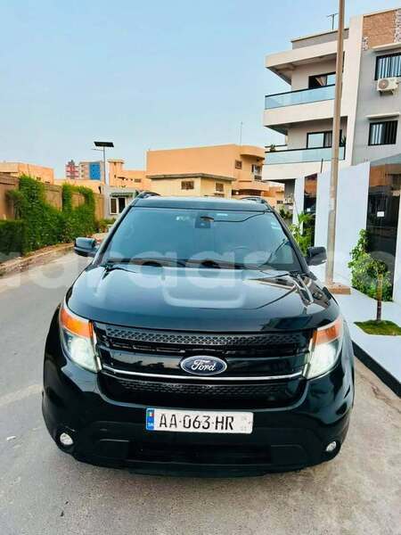 Big with watermark ford explorer bagmati behind berlin 34229