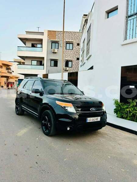 Big with watermark ford explorer bagmati behind berlin 34229