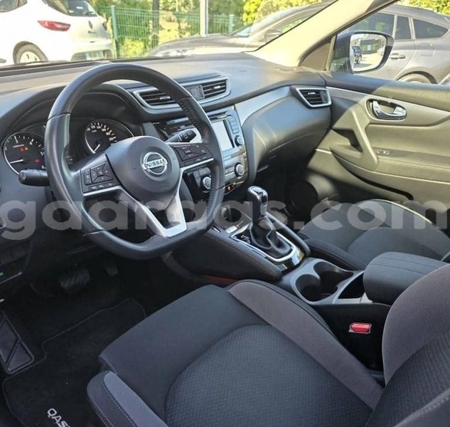 Big with watermark nissan qashqai kolda dabo 34235