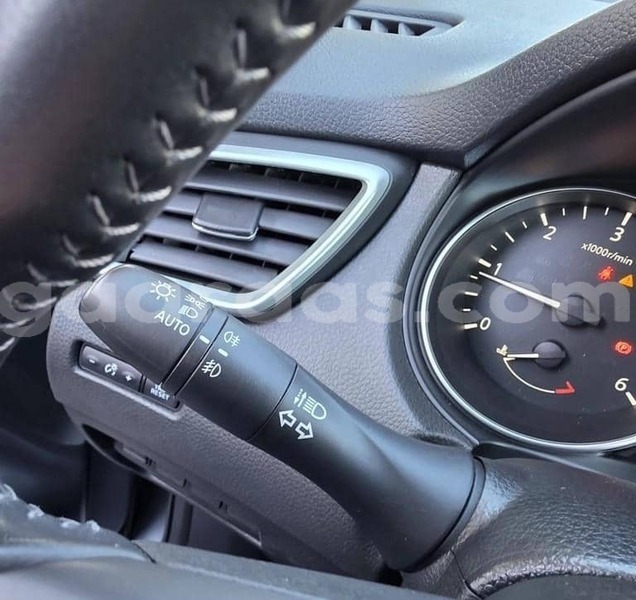 Big with watermark nissan qashqai kolda dabo 34235