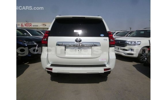 Dieundeu Imported Toyota Prado White Auto in Import - Dubai in Dakar Dieundeu Imported Toyota Prado White Auto in Import - Dubai in Dakar