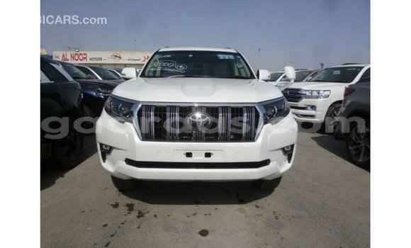Dieundeu Imported Toyota Prado White Auto in Import - Dubai in Dakar Dieundeu Imported Toyota Prado White Auto in Import - Dubai in Dakar