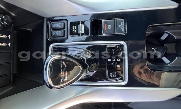 Buy Used Mitsubishi Eclipse Cross Silver Car in Dakar in Dakar Buy Used Mitsubishi Eclipse Cross Silver Car in Dakar in Dakar