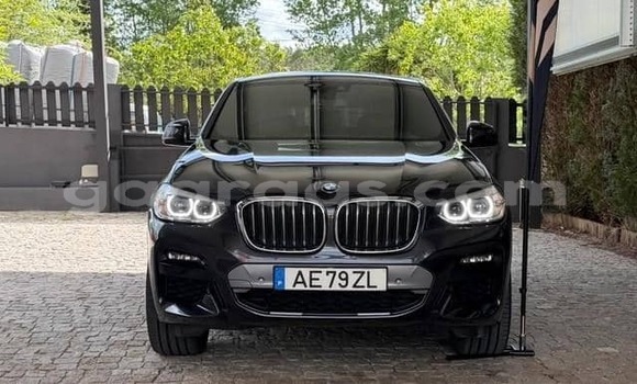 Acheter Occasion Voiture BMW X4 Noir à Dabo, Kolda