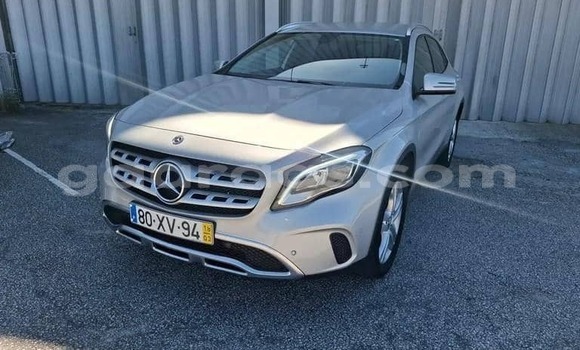 Acheter Occasion Voiture Mercedes‒Benz GLA-klasse Brun à Dabo, Kolda Acheter Occasion Voiture Mercedes‒Benz GLA-klasse Brun à Dabo, Kolda