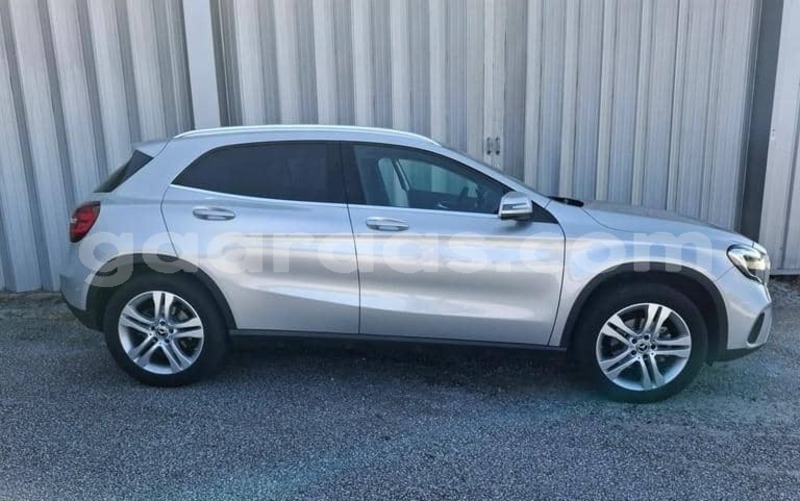 Big with watermark mercedes benz gla klasse kolda dabo 34256