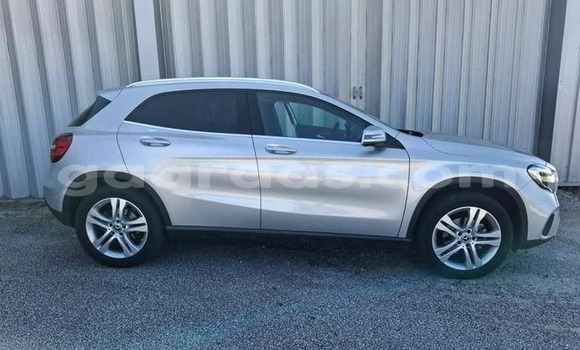 Acheter Occasion Voiture Mercedes‒Benz GLA-klasse Brun à Dabo, Kolda Acheter Occasion Voiture Mercedes‒Benz GLA-klasse Brun à Dabo, Kolda