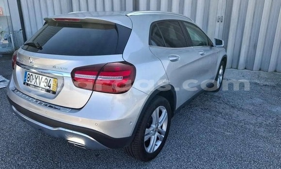 Acheter Occasion Voiture Mercedes‒Benz GLA-klasse Brun à Dabo, Kolda Acheter Occasion Voiture Mercedes‒Benz GLA-klasse Brun à Dabo, Kolda