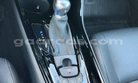 Buy Used Toyota C-HR Blue Car in Dabo in Kolda Buy Used Toyota C-HR Blue Car in Dabo in Kolda