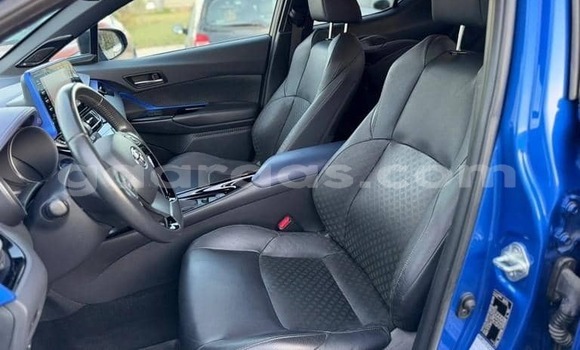 Buy Used Toyota C-HR Blue Car in Dabo in Kolda Buy Used Toyota C-HR Blue Car in Dabo in Kolda