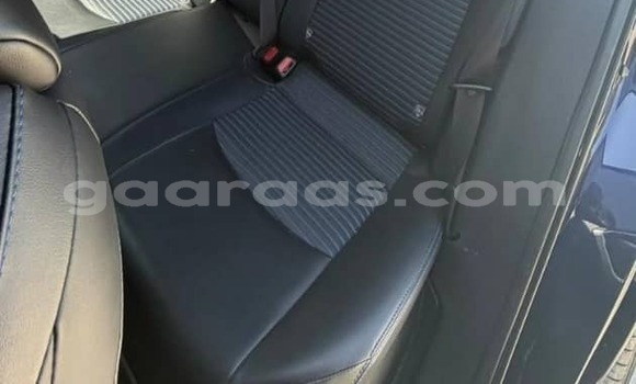 Acheter Occasion Voiture Toyota RAV4 Noir à Dakar, Dakar Acheter Occasion Voiture Toyota RAV4 Noir à Dakar, Dakar
