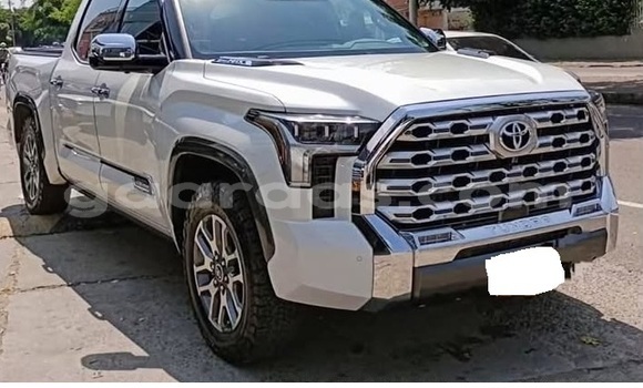 Acheter Occasion Voiture Toyota Tundra Blanc à Dakar, Dakar