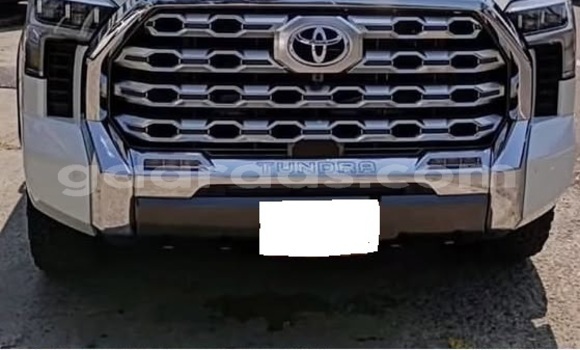Acheter Occasion Voiture Toyota Tundra Blanc à Dakar, Dakar Acheter Occasion Voiture Toyota Tundra Blanc à Dakar, Dakar