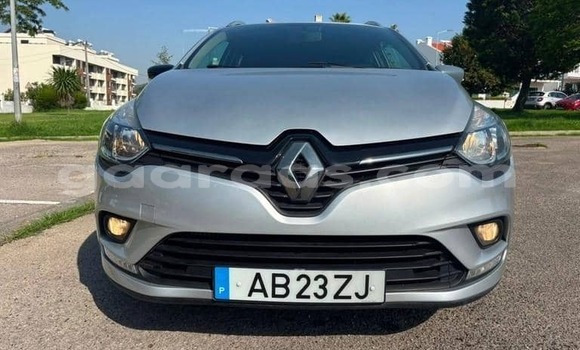 Dieundeu Occasion Renault Clio Silver Auto in Dabo in Kolda Dieundeu Occasion Renault Clio Silver Auto in Dabo in Kolda