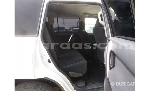 Acheter Import Voiture Toyota Prado Blanc à Import - Dubai, Dakar Acheter Import Voiture Toyota Prado Blanc à Import - Dubai, Dakar