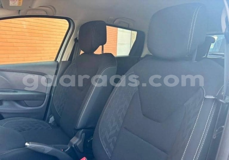 Big with watermark renault clio kolda dabo 34269