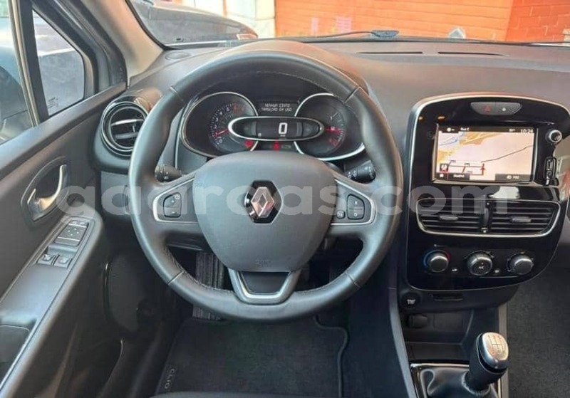 Big with watermark renault clio kolda dabo 34269