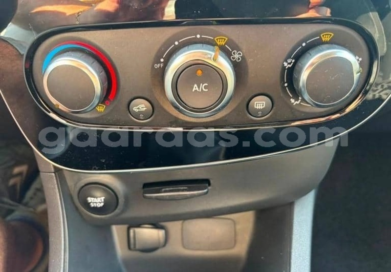 Big with watermark renault clio kolda dabo 34269