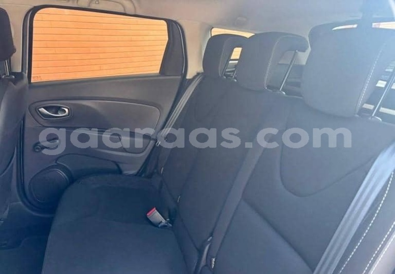 Big with watermark renault clio kolda dabo 34269