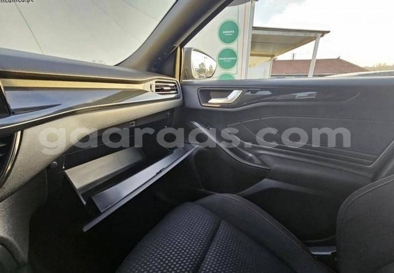 Big with watermark ford focus kolda dabo 34271