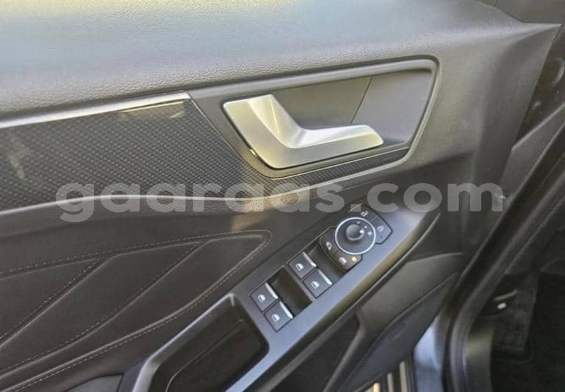 Big with watermark ford focus kolda dabo 34271