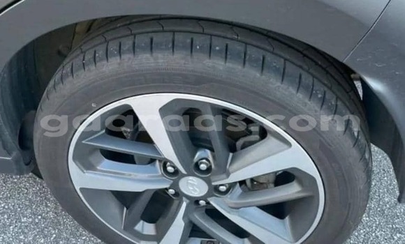 Buy Used Hyundai Kona Green Car in Dabo in Kolda Buy Used Hyundai Kona Green Car in Dabo in Kolda