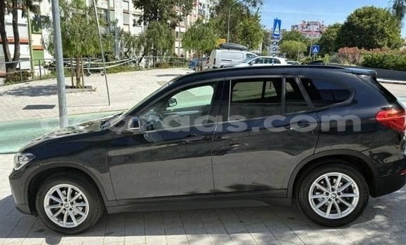 Acheter Occasion Voiture BMW X1 Noir à Dabo, Kolda Acheter Occasion Voiture BMW X1 Noir à Dabo, Kolda