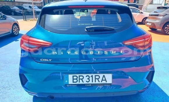Buy Used Mitsubishi Colt Blue Car in Bignona in Ziguinchor Buy Used Mitsubishi Colt Blue Car in Bignona in Ziguinchor