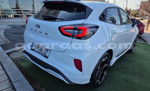 Dieundeu Occasion Ford Puma White Auto in Dabo in Kolda Dieundeu Occasion Ford Puma White Auto in Dabo in Kolda