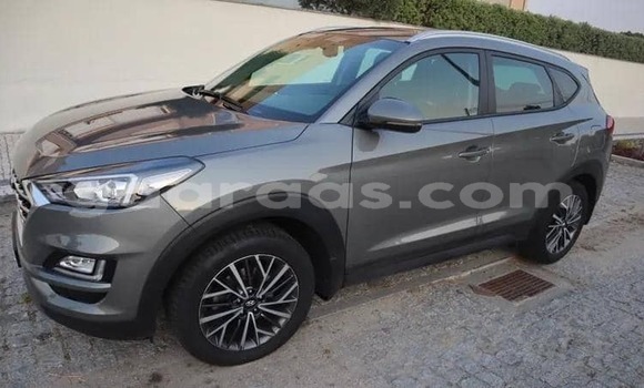 Buy Used Hyundai Tucson Silver Car in Dabo in Kolda Buy Used Hyundai Tucson Silver Car in Dabo in Kolda