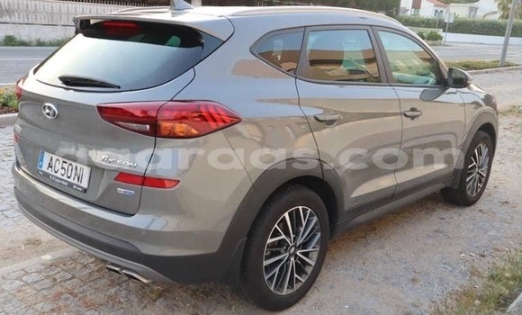 Buy Used Hyundai Tucson Silver Car in Dabo in Kolda Buy Used Hyundai Tucson Silver Car in Dabo in Kolda