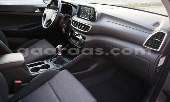 Buy Used Hyundai Tucson Silver Car in Dabo in Kolda Buy Used Hyundai Tucson Silver Car in Dabo in Kolda