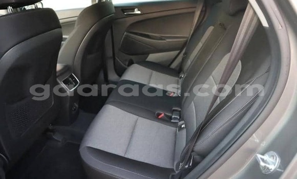 Buy Used Hyundai Tucson Silver Car in Dabo in Kolda Buy Used Hyundai Tucson Silver Car in Dabo in Kolda