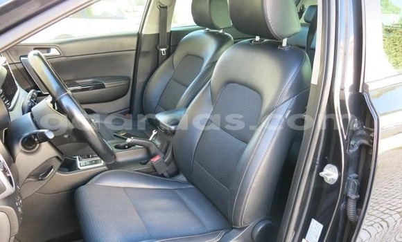 Buy Used Kia Sportage Black Car in Dabo in Kolda Buy Used Kia Sportage Black Car in Dabo in Kolda