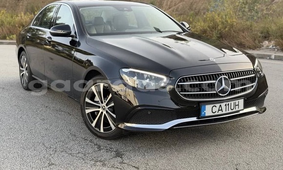 Acheter Occasion Voiture Mercedes‒Benz E–Class Noir à Dakar, Dakar