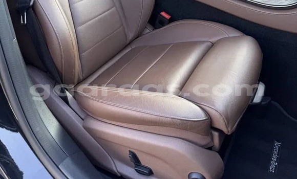 Acheter Occasion Voiture Mercedes‒Benz E–Class Noir à Dakar, Dakar Acheter Occasion Voiture Mercedes‒Benz E–Class Noir à Dakar, Dakar