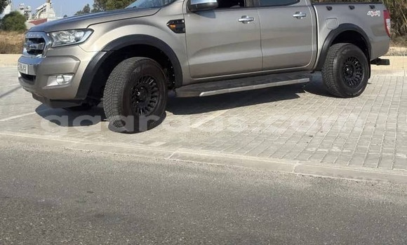Dieundeu Occasion Ford Ranger Champagne Auto in Dabo in Kolda Dieundeu Occasion Ford Ranger Champagne Auto in Dabo in Kolda