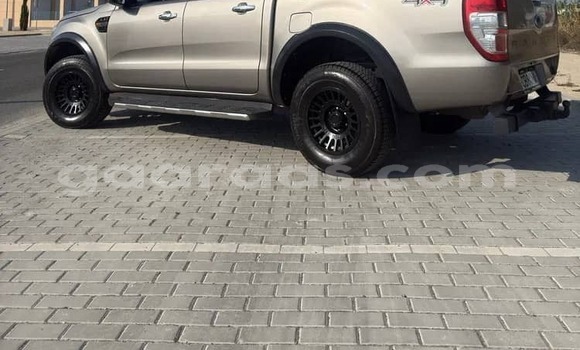 Dieundeu Occasion Ford Ranger Champagne Auto in Dabo in Kolda Dieundeu Occasion Ford Ranger Champagne Auto in Dabo in Kolda