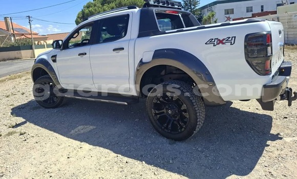 Buy Used Ford Ranger White Car in Dabo in Kolda Buy Used Ford Ranger White Car in Dabo in Kolda