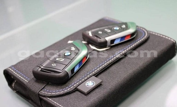 Buy Used BMW 321 Bleu de nuit Car in Dakar in Dakar Buy Used BMW 321 Bleu de nuit Car in Dakar in Dakar