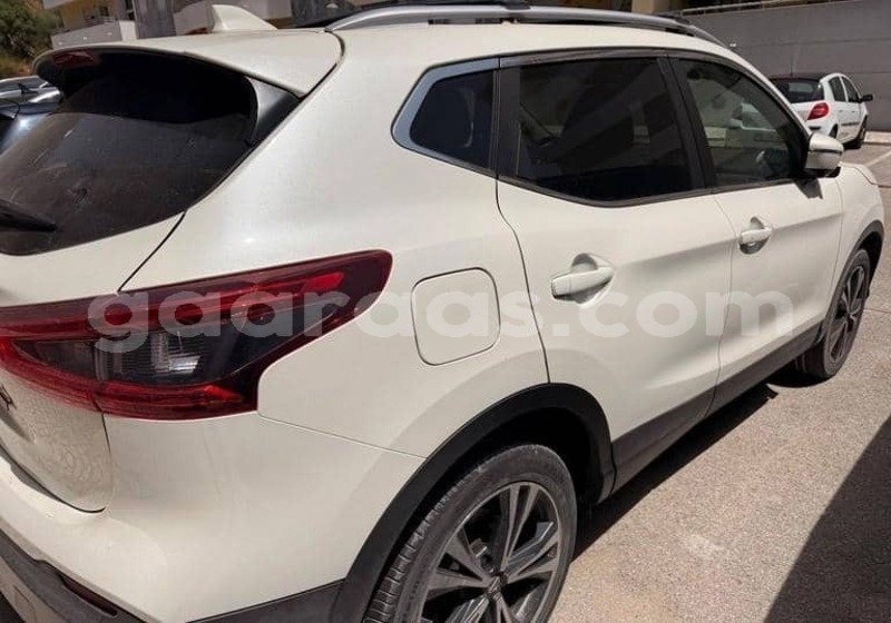 Big with watermark nissan qashqai kolda dabo 34304