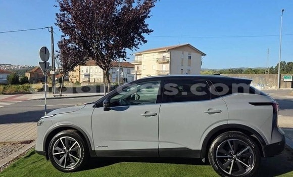 Buy Used Nissan Qashqai Silver Car in Dakar in Dakar Buy Used Nissan Qashqai Silver Car in Dakar in Dakar